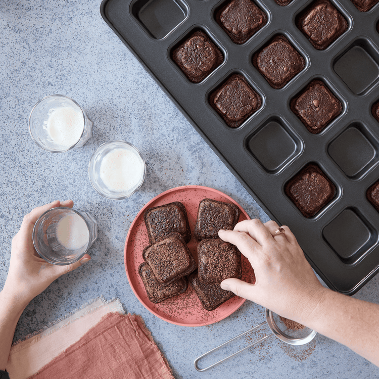 Nonstick Brownie Bite Pan