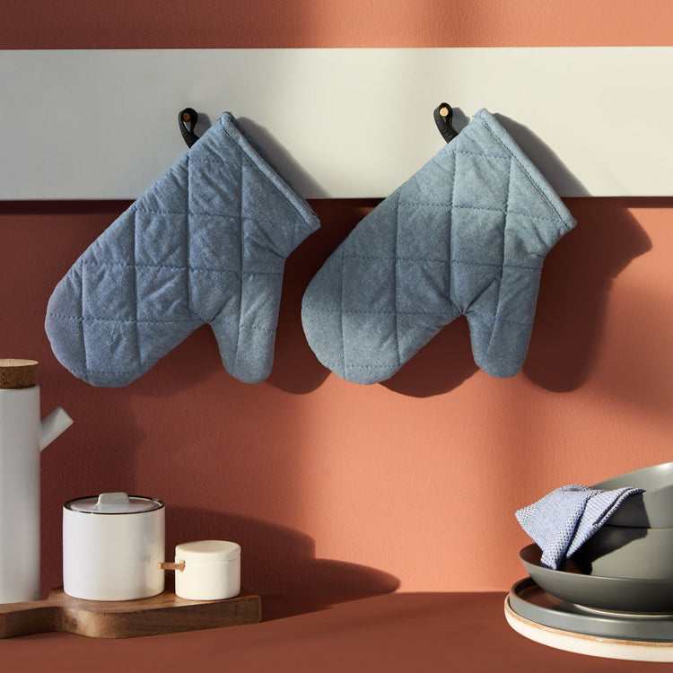 Chambray Oven Mitts (Set of 2)
