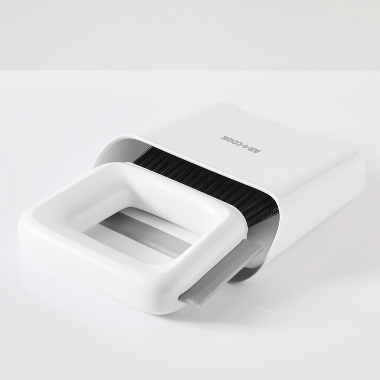 Tabletop Brush and Dustpan Set