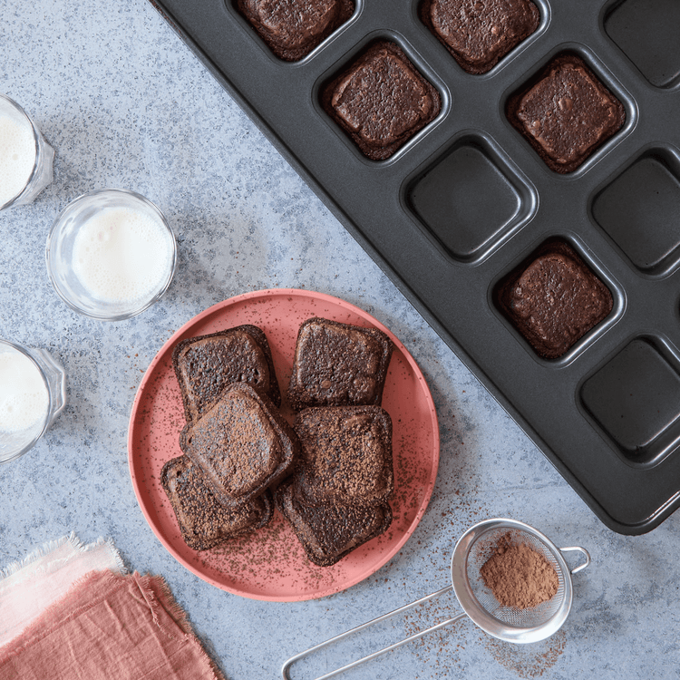 Nonstick Brownie Bite Pan