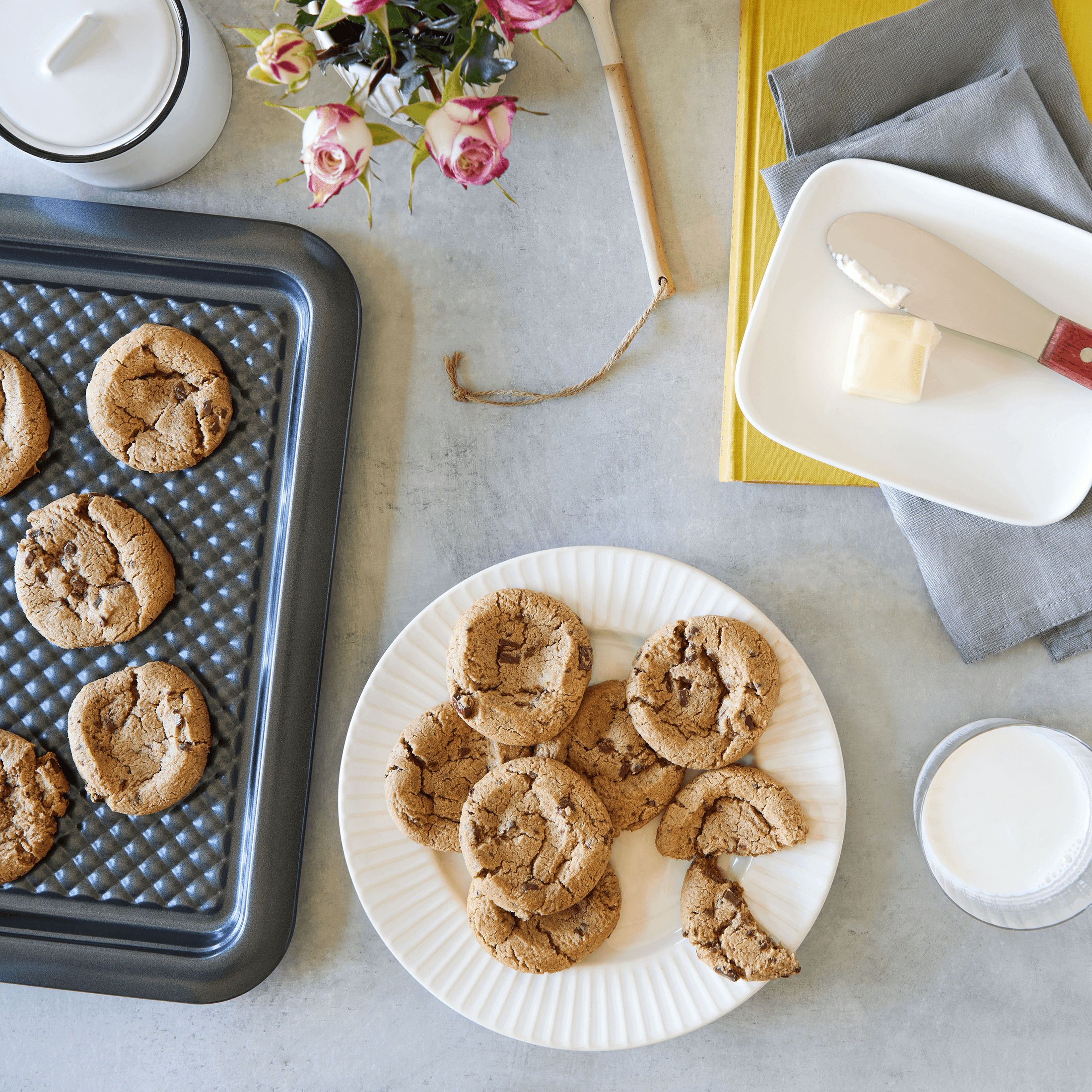 Pampered Chef - Our cookie sheet makes baking a perfect batch a cinch