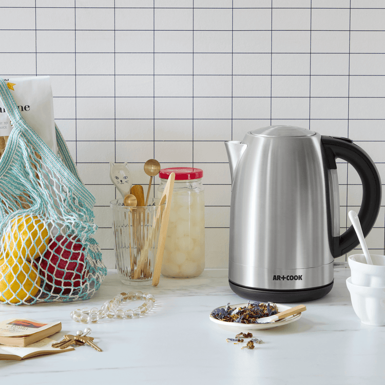 1.7 L Stainless Steel Tea Kettle