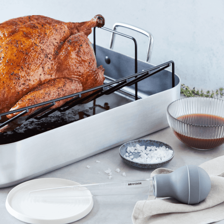 Bulb Baster with Cleaning Brush