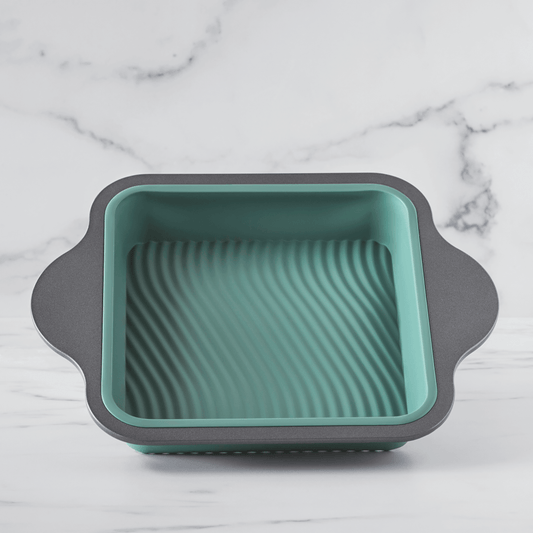 Silicone Cake Pan with Carbon Steel Handles