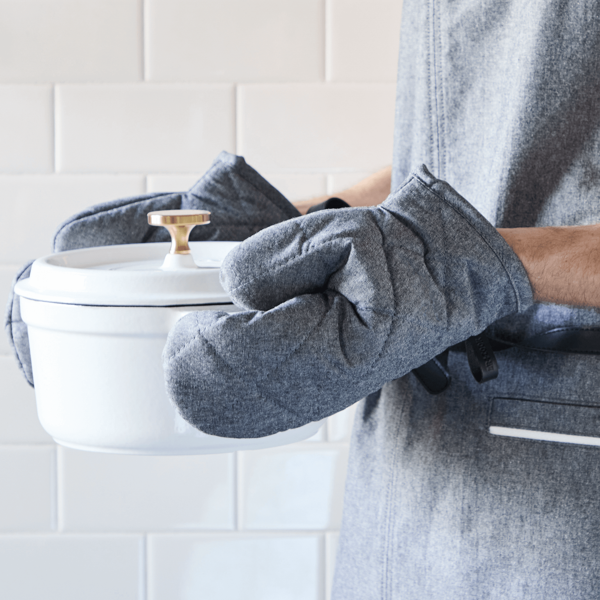 Chambray Oven Mitts (Set of 2)